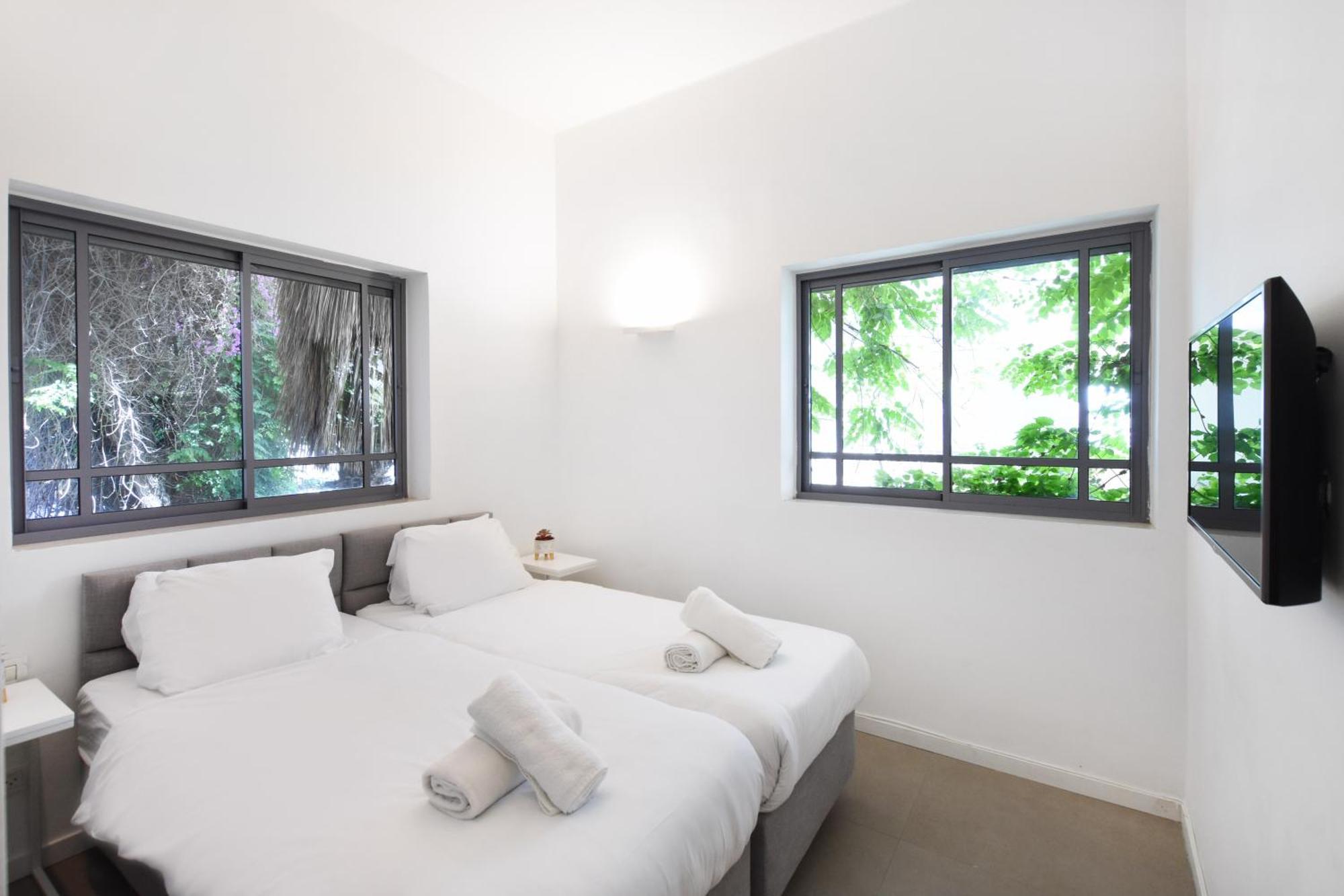 Apartamento Magic Lily By Holyguest Tel Aviv Exterior foto