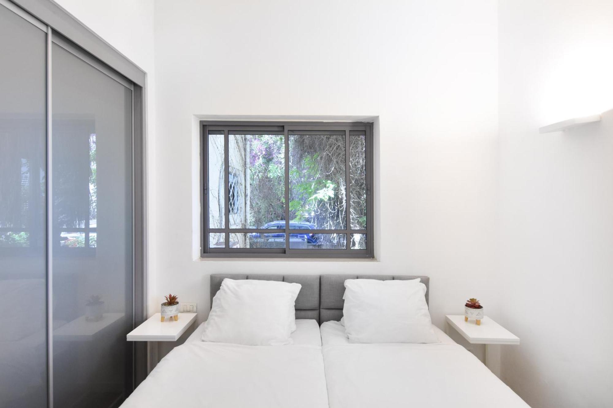 Apartamento Magic Lily By Holyguest Tel Aviv Exterior foto