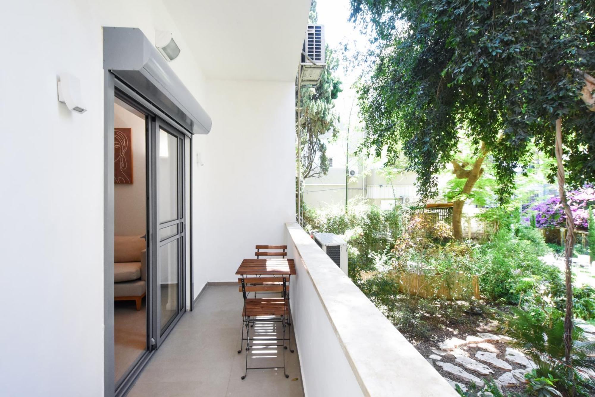 Apartamento Magic Lily By Holyguest Tel Aviv Exterior foto